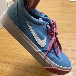 women’s nike sb charge shoes
